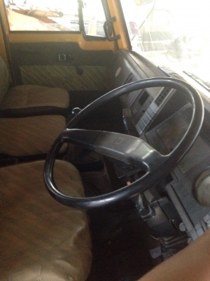 ขายรถ รถหกล้อISUZU ROXKEเครื่อง 175 (รถเก่ากรมทาง)