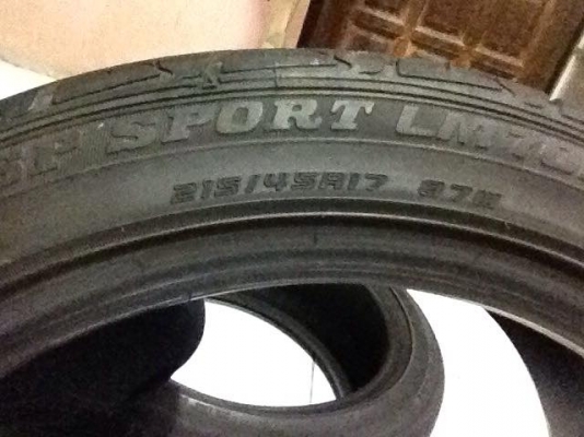 ขายยางDUNLOP 704 215/45/17 ปี13 1คู่ สภาพดี ไม่มีปะ ไม่บวม ราคา3000บาท โทร0924462525โส กทม ขายยางDUNLOP 704 215/45/17 ปี13 1คู่ สภาพดี ไม่มีปะ ไม่บวม ราคา3000บาท โทร0924462525โส กทม