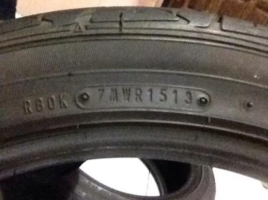 ขายยางDUNLOP 704 215/45/17 ปี13 1คู่ สภาพดี ไม่มีปะ ไม่บวม ราคา3000บาท โทร0924462525โส กทม ขายยางDUNLOP 704 215/45/17 ปี13 1คู่ สภาพดี ไม่มีปะ ไม่บวม ราคา3000บาท โทร0924462525โส กทม