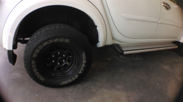 TRITON สี่ประตู พร้อมใช้งาน TRITON สี่ประตู พร้อมใช้งาน