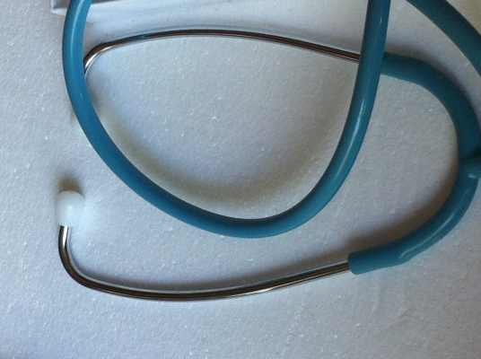 ชุดหูฟังแพทย์ Stethoscope ชนิด Dual type ฟังเสียงได้ 2 ด้านชองใหม่สีฟ้า จากญี่ปุ่นพร้อมกล่องบรรจุ