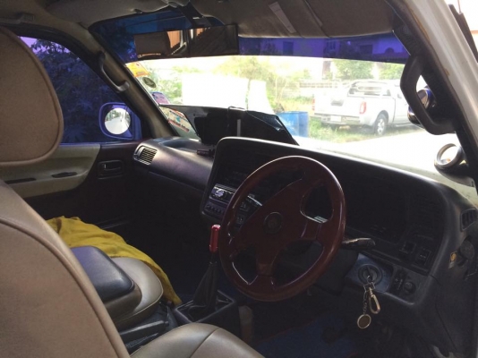 ขายด่วน TOYOTA HIACE หัวจรวด หลังคาสูง ปี 96