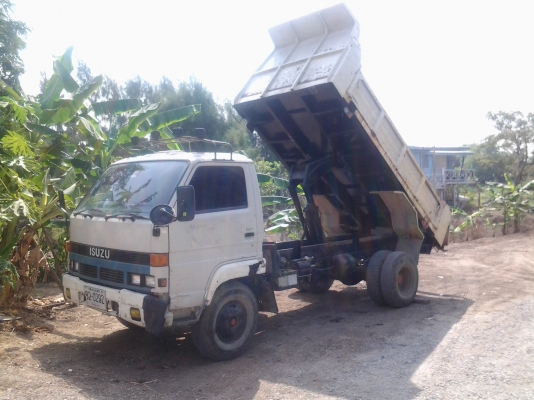 Npr 115แรงม้าพวงมาลัยเพาเวอร์ แอร์เย็น fหลังแล้ว