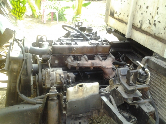 Npr 115แรงม้าพวงมาลัยเพาเวอร์ แอร์เย็น fหลังแล้ว