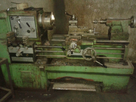 ขายเครื่องกลึง5ฟุตเบา3เพลามีเบรคครับ