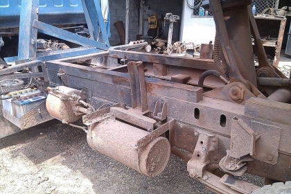 หกล้อดั้ม อีซูซุ NPR115แรง ดั้มสามมิตรแท้ เกียร์สั้น ปี37สภาพดีเดิมช่วงล่าง FF พร้อมลุย ทะเบียนพร้อมโอน ราคา490,000บ**ที่บ้านแล้งไม่มีน้ำล่างรถ** ครับท่าน