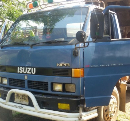 หกล้อดั้ม อีซูซุ NPR115แรง ดั้มสามมิตรแท้ เกียร์สั้น ปี37สภาพดีเดิมช่วงล่าง FF พร้อมลุย ทะเบียนพร้อมโอน ราคา490,000บ**ที่บ้านแล้งไม่มีน้ำล่างรถ** ครับท่าน