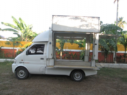 DFM ตงฟง ตู้ขายของเคลื่อนที่ เครื่อง1.1 LPG มือเดียวออกห้าง