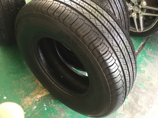 ยางรถยนตร์ฟอจูนเนอร์มือสองสภาพสวย ยางรถยนตร์ฟอจูนเนอร์มือสองสภาพสวย