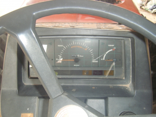 ขา ยรถไถ M5OOO ราคาถูกพร้อมใช้งาน เอกสารพร้อมทุกอย่าง