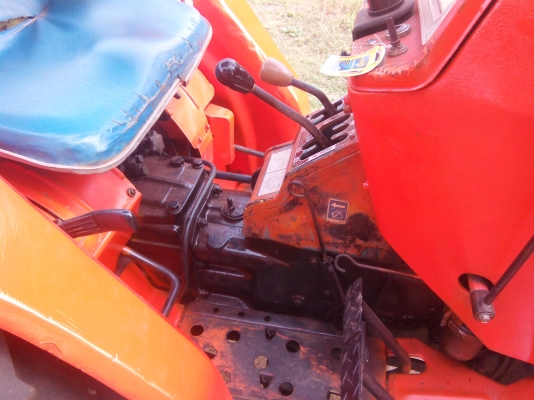 ขายคูโต้า L2202 DT-M ขับเคลื่อน 4 ล้อ พร้อมผาน 4 และโรตารี่เก่าใช้ได้ พร้อมลุยเครื่องฟิต