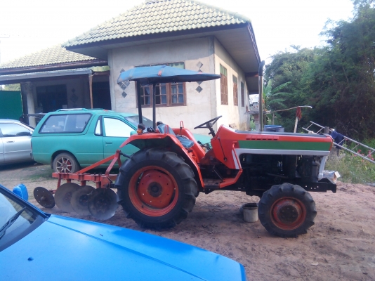 ขายคูโต้า L2202 DT-M ขับเคลื่อน 4 ล้อ พร้อมผาน 4 และโรตารี่เก่าใช้ได้ พร้อมลุยเครื่องฟิต