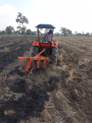 ขายคูโต้า L2202 DT-M ขับเคลื่อน 4 ล้อ พร้อมผาน 4 และโรตารี่เก่าใช้ได้ พร้อมลุยเครื่องฟิต