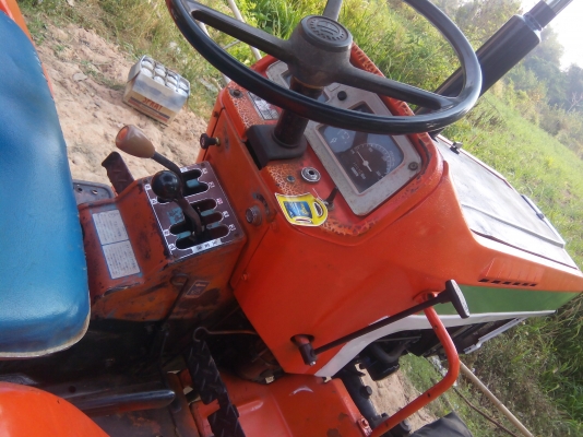 ขายคูโต้า L2202 DT-M ขับเคลื่อน 4 ล้อ พร้อมผาน 4 และโรตารี่เก่าใช้ได้ พร้อมลุยเครื่องฟิต