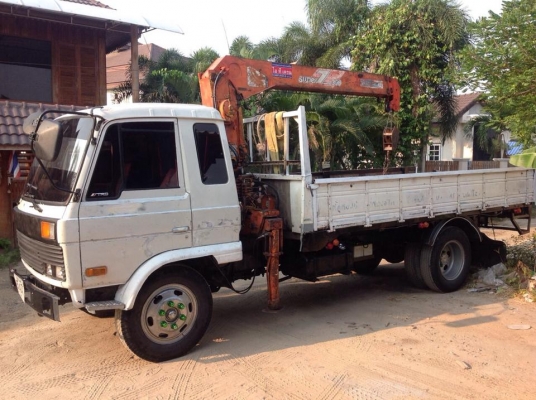 ขายด่วนรถบรรทุก6ล้อติดเครน