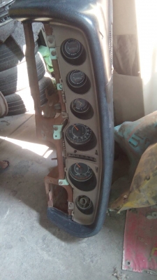 Dashboard VW Golf Mk1 , Mazda 929 Dashboard VW Golf Mk1 , Mazda 929