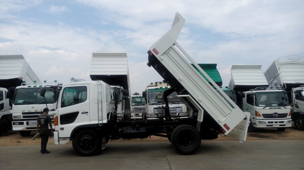 ขาย HINO MEGA สวยๆเลย เครื่อง JO7C 185 แรงม้าระบบน้ำมัน กระบะดั้มพ์ดิิน ยาว 3.80 เมตร รถพร้อมใช้พร้อมทะเบียน สนใจโทรมาค่ะ ราคากันเองขาย HINO MEGA สวยๆเลย เครื่อง JO7C 185 แรงม้าระบบน้ำมัน กระบะดั้มพ์ดิิน ยาว 3.80 เมตร รถพร้อมใช้พร้อมทะเบียน สนใจโทรมาค่ะ ร