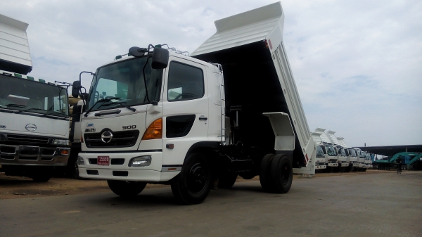 ขาย HINO MEGA สวยๆเลย เครื่อง JO7C 185 แรงม้าระบบน้ำมัน กระบะดั้มพ์ดิิน ยาว 3.80 เมตร รถพร้อมใช้พร้อมทะเบียน สนใจโทรมาค่ะ ราคากันเองขาย HINO MEGA สวยๆเลย เครื่อง JO7C 185 แรงม้าระบบน้ำมัน กระบะดั้มพ์ดิิน ยาว 3.80 เมตร รถพร้อมใช้พร้อมทะเบียน สนใจโทรมาค่ะ ร