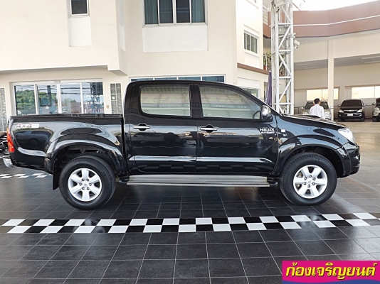 TOYOTA VIGO 4ประตู 3.0G 4WD เกียร์ธรรมดา ปี 2009 TOYOTA VIGO 4ประตู 3.0G 4WD เกียร์ธรรมดา ปี 2009