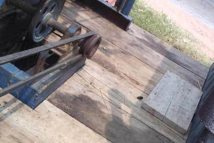 ขายรถนวดข้าว5ฟุตเครื่อง74แรงราคา39000 ขายรถนวดข้าว5ฟุตเครื่อง74แรงราคา39000