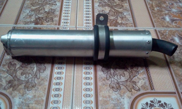 ปลายท่อซิ่ง2T  DBS พร้อมแหวนยึดท่อ สภาพ95\%