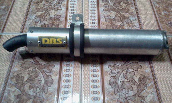 ปลายท่อซิ่ง2T  DBS พร้อมแหวนยึดท่อ สภาพ95\%