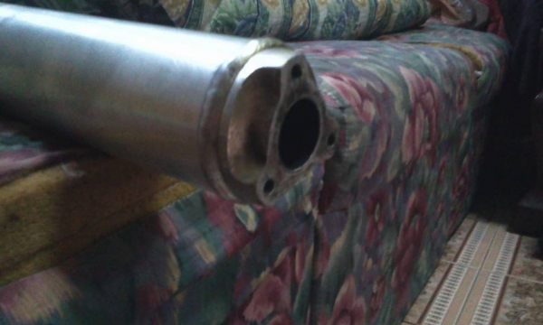 ปลายท่อซิ่ง2T  DBS พร้อมแหวนยึดท่อ สภาพ95\%