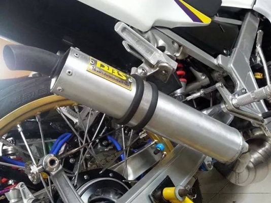 ปลายท่อซิ่ง2T  DBS พร้อมแหวนยึดท่อ สภาพ95\%