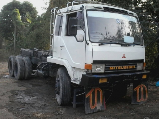 ขายด่วนครับ ไอ้หลง คัสชี FN527M TF3950 เครื่อง6D17 เกียร10 สปรีดหัวคัสชีครับ