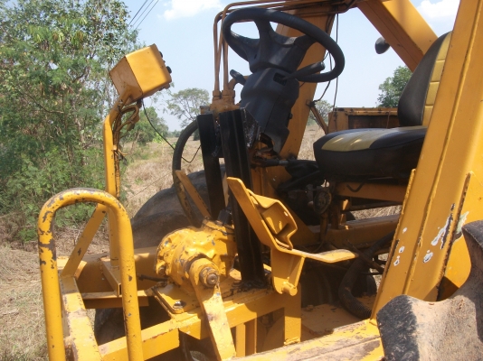 ขายรถคีบรถไถ77เกียร์ท๊อบคีบสวยบุมไม่มีร้าวไม่มีดามสวยตลดเส้นพร้อมใช้งาน