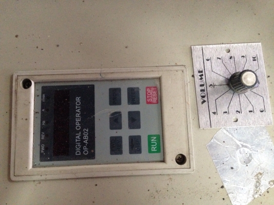 ขายมอเตอร์ Saha kim + Inverter 50 HP. 380V สภาพดีเดิมๆ ใช้งานได้ปรกติ Inverter พัดลมระบายร้อนเสียตัวนึง ขายมอเตอร์ Saha kim + Inverter 50 HP. 380V สภาพดีเดิมๆ ใช้งานได้ปรกติ Inverter พัดลมระบายร้อนเสียตัวนึง