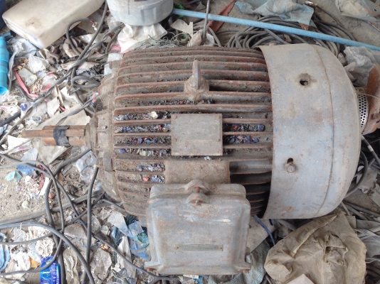 ขายมอเตอร์ Saha kim + Inverter 50 HP. 380V สภาพดีเดิมๆ ใช้งานได้ปรกติ Inverter พัดลมระบายร้อนเสียตัวนึง ขายมอเตอร์ Saha kim + Inverter 50 HP. 380V สภาพดีเดิมๆ ใช้งานได้ปรกติ Inverter พัดลมระบายร้อนเสียตัวนึง