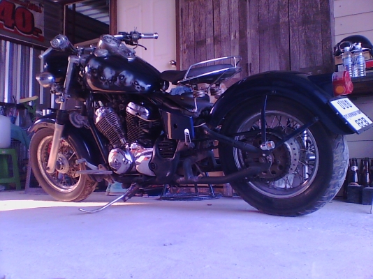 ขายhonda streed400แต่งสวยแนวยุค50-60ทะเบียนแท้เลขสวย ขายhonda streed400แต่งสวยแนวยุค50-60ทะเบียนแท้เลขสวย