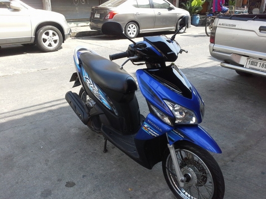 Click ปี 50 สีน้ำเงิน ชุดสีสด สวย เครื่องเดิม แน่นๆไม่เคยแกะ มีเล่ม เอกสารครบ โอนได้เลย รับรองซื้อแล้วไม่ผิดหวัง