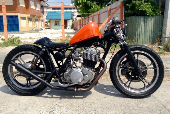มาใหม่สวยๆ SR400 มาใหม่สวยๆ SR400