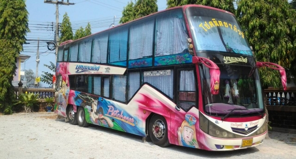 ขายรถบบัส 8 ล้อ ทรงโรโบคอป ขายรถบบัส 8 ล้อ ทรงโรโบคอป