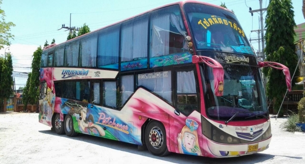 ขายรถบบัส 8 ล้อ ทรงโรโบคอป ขายรถบบัส 8 ล้อ ทรงโรโบคอป
