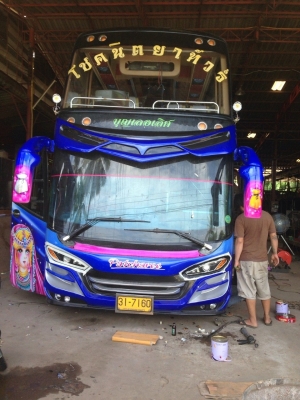 ขายรถบบัส 8 ล้อ เสาเดี่ยว