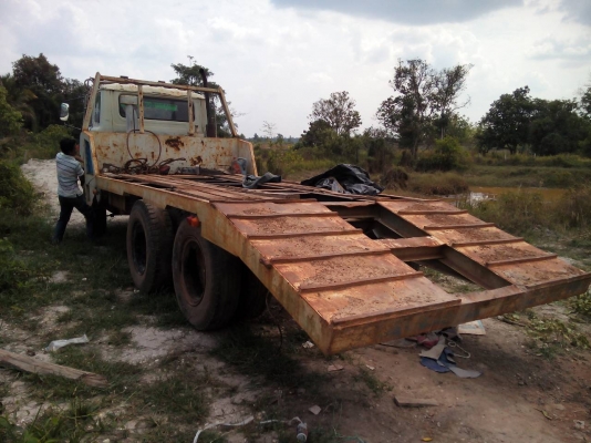 ขาย10ล้อ MITSUBISHI หน้ากากดำ เทรลเลอร์เพลาเดียว ลาก200 ได้สบายครับ เครื่องเกียร์ EK100 260แรง คัชชีสวย เบรคทริฟฟี่ พ่วงมาลัยเพาเวอร์ เอกสารเข้าเล่มเรียบร้อย