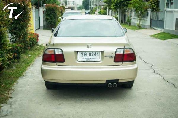 HONDA ACCORD ไฟท้าย 2 ก้อน สภาพเดิมโรงาน บางทั้งคัน ติดแก็สหัวฉีด