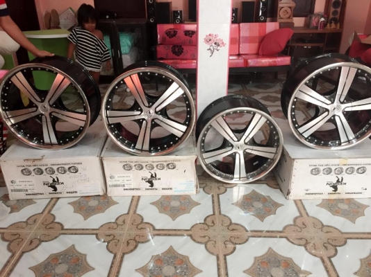 ขายถูกๆคับ แมกซ์ใหม่ ไม่เคยใช้งานขนาด20นิ้ว6รู 4วง และแมกซ์ดำ18นิ้ว