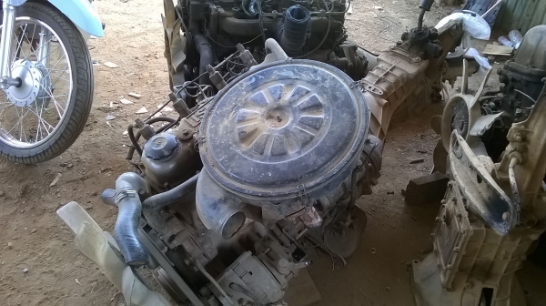 เครื่อง C223 พร้อมเกียร์ สวย ไม่มีใบ