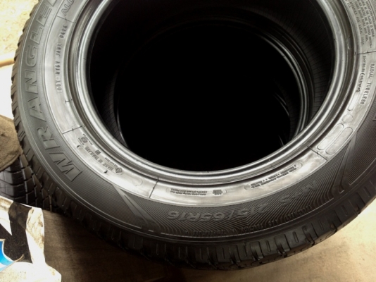 - ขายยาง 215/65/16 ปี14