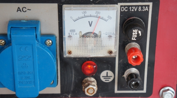 เครื่องปั่นไฟ Super Stroke ขนาด 3000 วัตต์