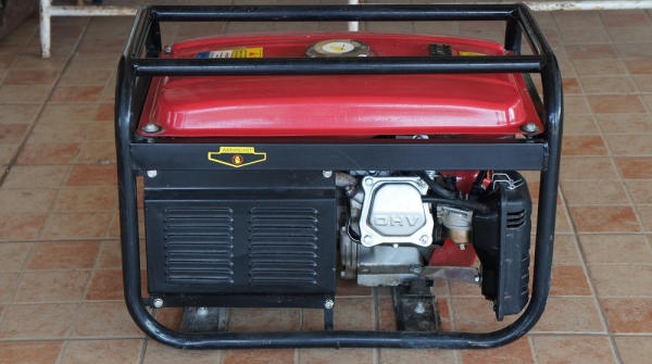 เครื่องปั่นไฟ Super Stroke ขนาด 3000 วัตต์