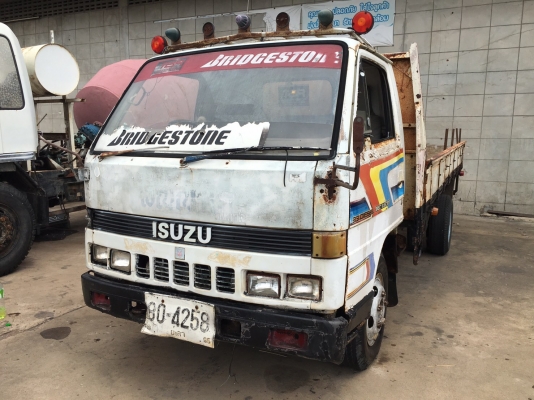ISUZU  Nkr110 เครื่อง 4BE1 กระบะคาร์โก้...สามารถดูสภาพรถและทดลองขับได้ที่ศูนย์พักรถ truck2hand จังหวัดสระบุรีและยังสามารถต่อรองราคาได้อีกครับ