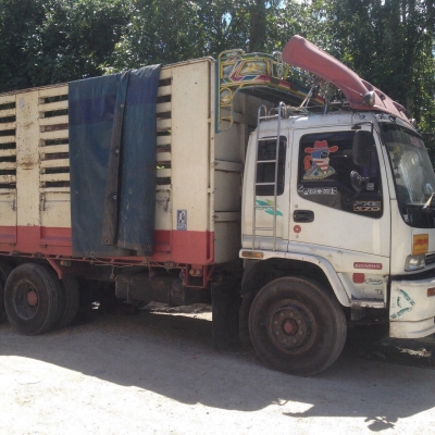 ขายรถ18ล้อรั้ว ISUZU FXZ23NZF22 เครื่อง 270แรงม้า ปี46 สนใจโทร 081-970-1072 ขายรถ18ล้อรั้ว ISUZU FXZ23NZF22 เครื่อง 270แรงม้า ปี46 สนใจโทร 081-970-1072