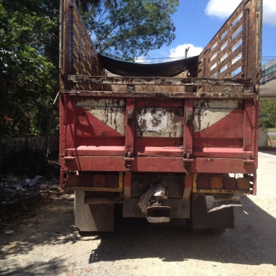 ขายรถ18ล้อรั้ว ISUZU FXZ23NZF22 เครื่อง 270แรงม้า ปี46 สนใจโทร 081-970-1072