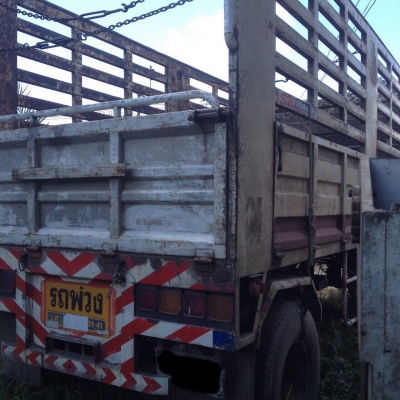ขายรถ18ล้อรั้ว ISUZU FXZ23NZF22 เครื่อง 270แรงม้า ปี46 สนใจโทร 081-970-1072