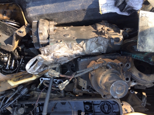 ขายอะไหล่เครื่อง 6D34 เครื่อง mark v super ครับ และมีปั้ม mark v ด้วยครับ